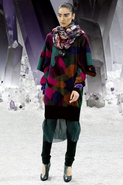 Look 26